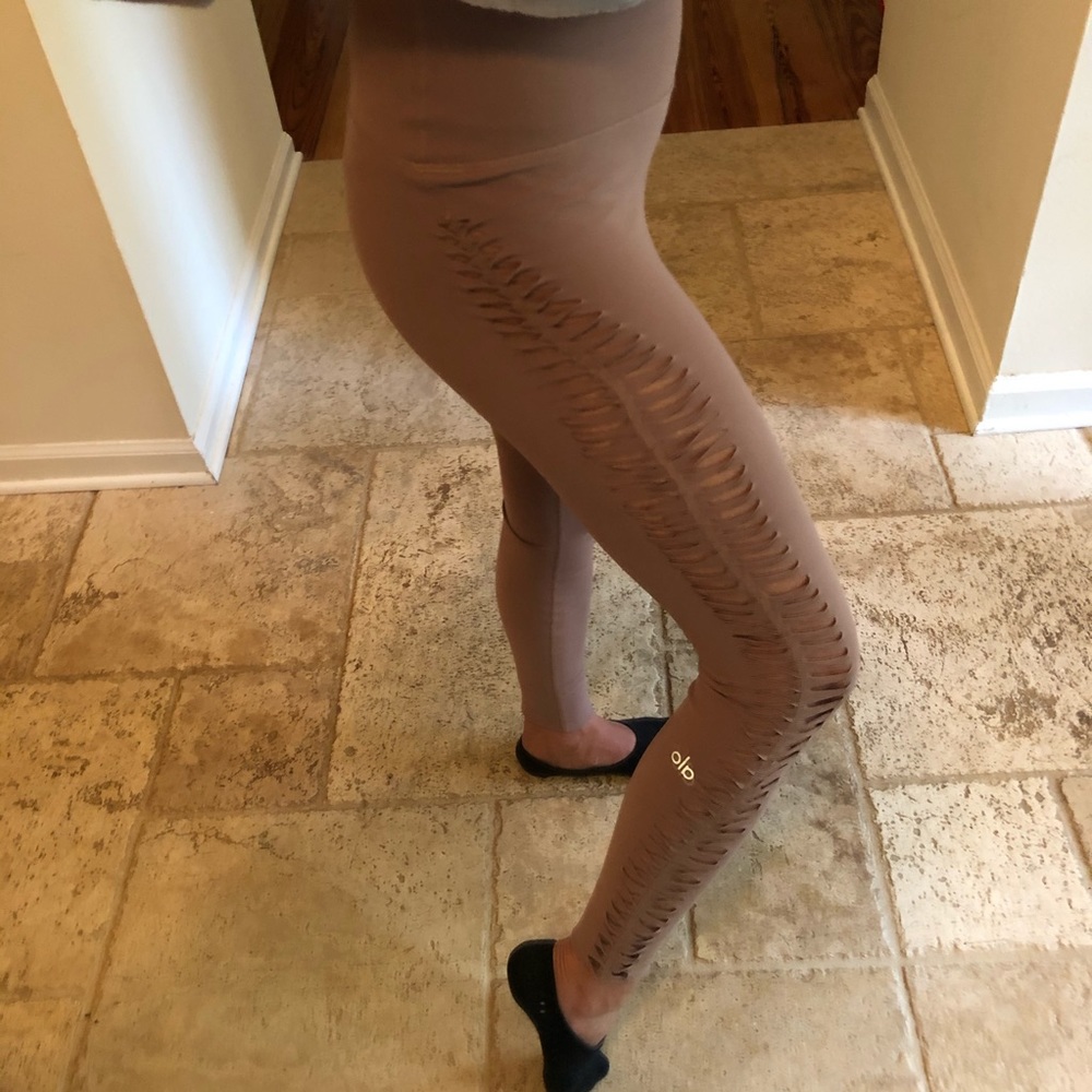 ALO yoga reformation legging XXS